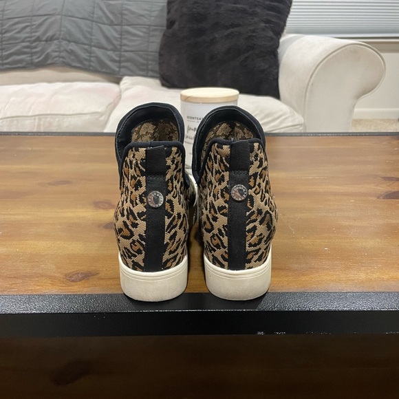 Steve Madden Lawry leopard print sneaker boots - Picture 4 of 8